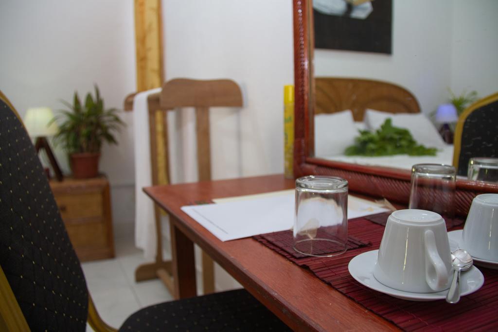 Alvi Star Inn Thulhaadhoo Oda fotoğraf