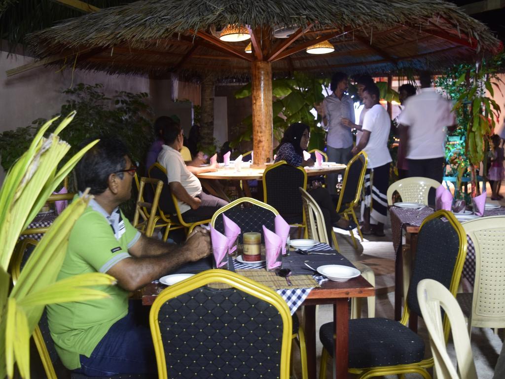Alvi Star Inn Thulhaadhoo Dış mekan fotoğraf